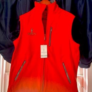 Men’s vest America cup never worn